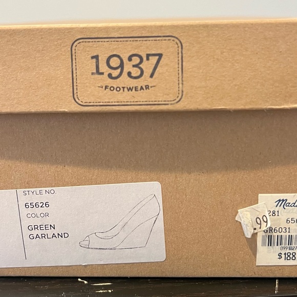 Madewell Peep Toe Wedge Green Suede Sandals - Size 8 - Picture 5 of 5